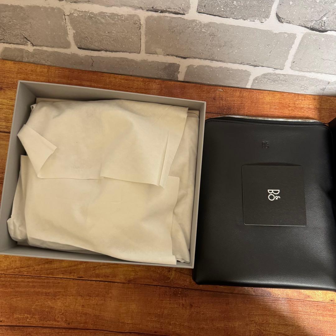 一回使用品Bang&Olufsen beoplay H100