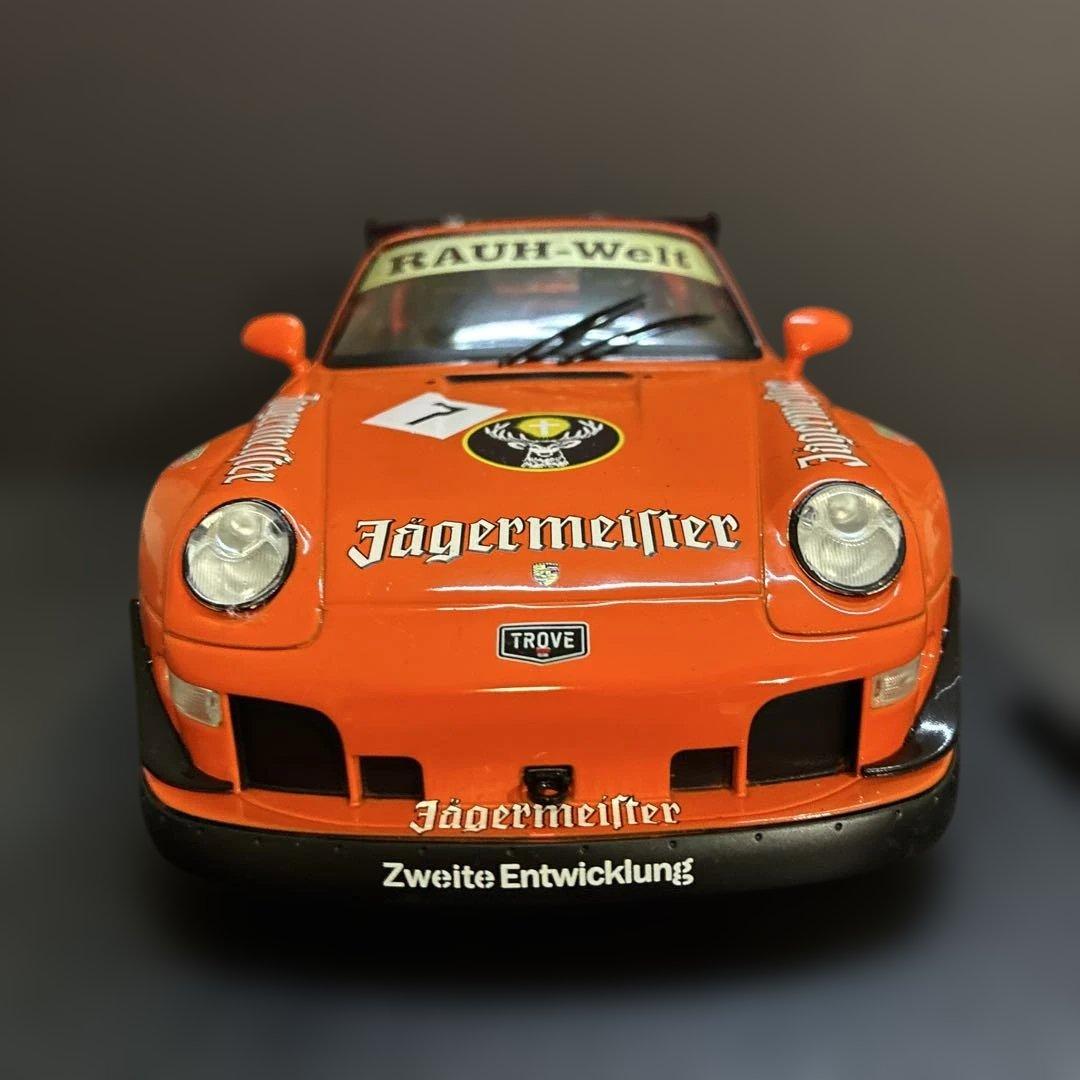030 RWB ポルシェ 911 1/18スケールダイキャスト ミニカー