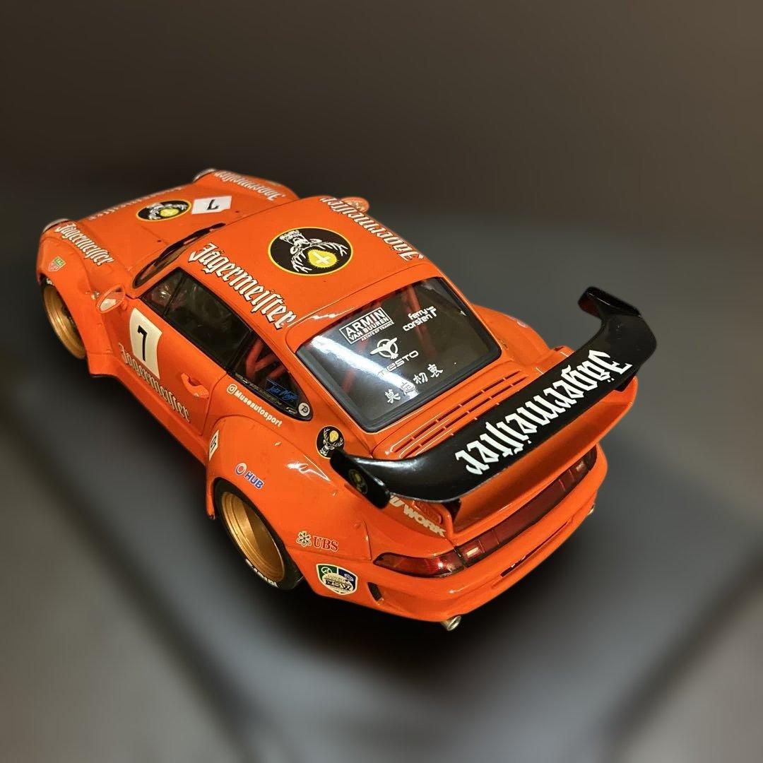 030 RWB ポルシェ 911 1/18スケールダイキャスト ミニカー