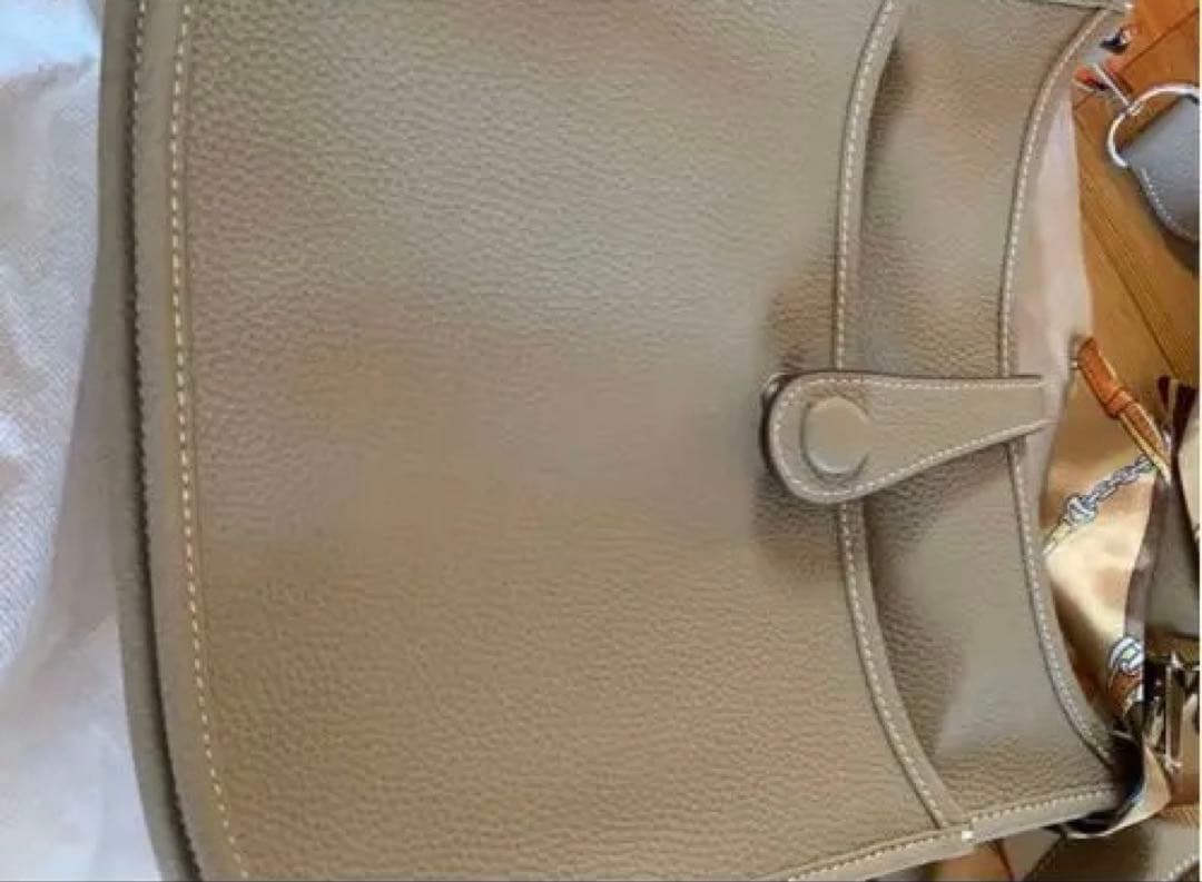 新品未使用 Hパンチング ショルダーバッグ ストラップ 高級革