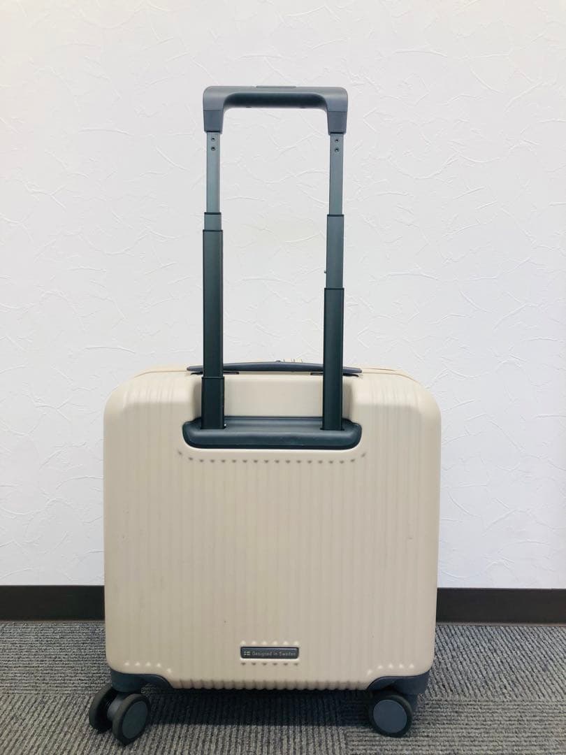 美品！ イノベーター 機内持ち込み可能サイズ