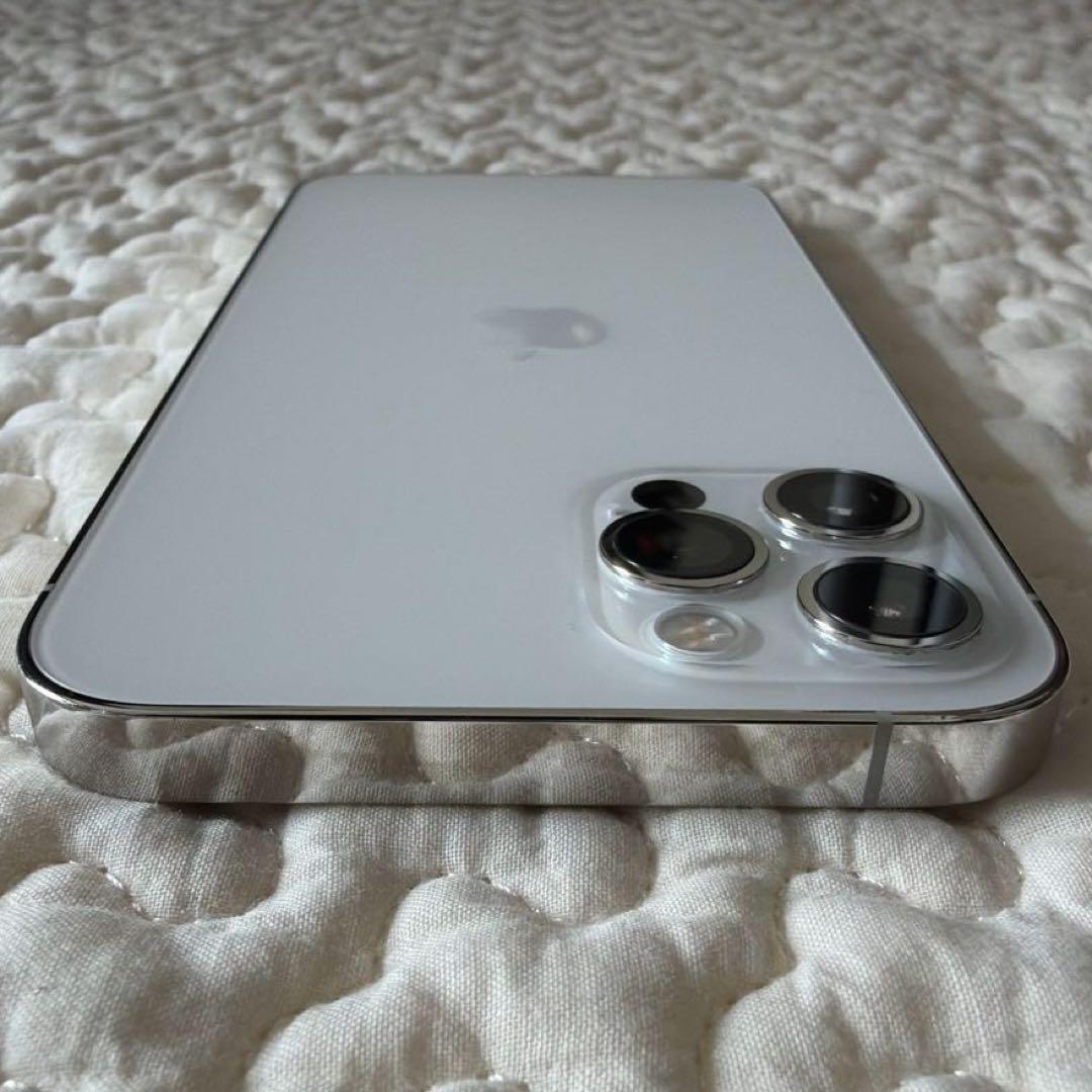 Apple iPhone12pro 128GB シルバー 本体のみ