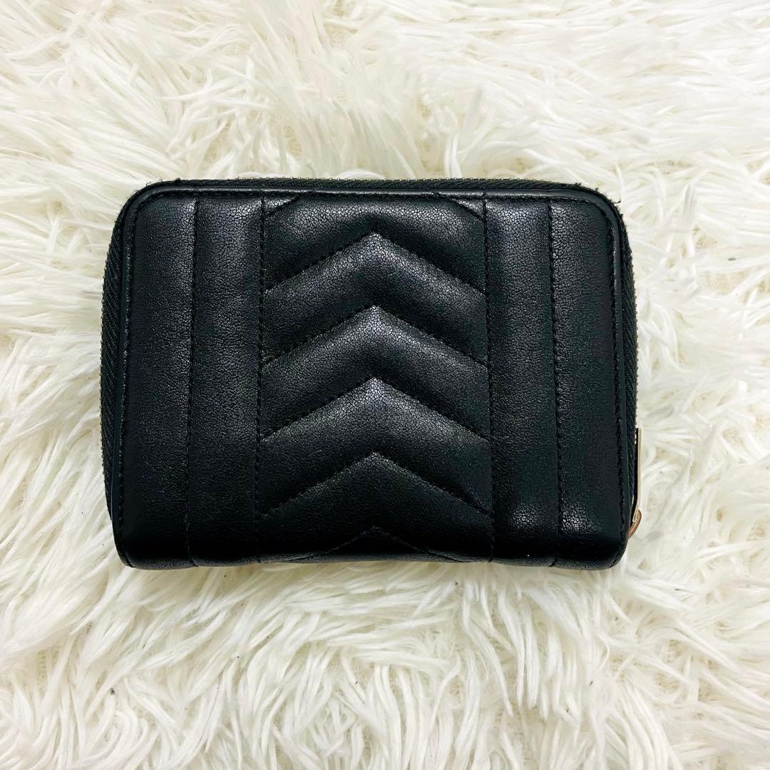 極美✨サンローラン 二つ折り財布 カサンドラ キルティング レザー 黒