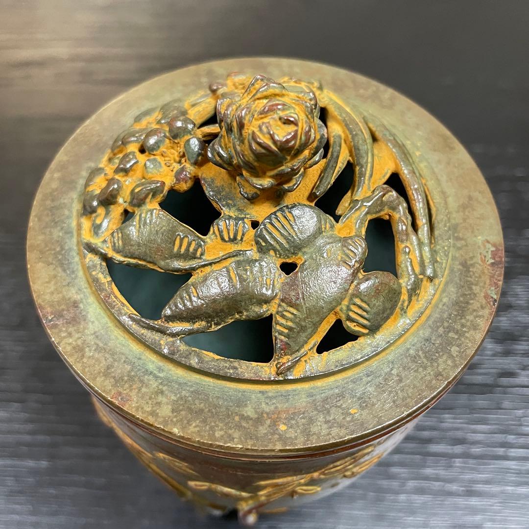 茶道具　香炉　松竹梅　大森孝志作　蝋型鋳物　証明書　共箱あり　高さ13cm