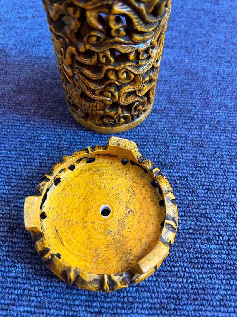 1104  中国　骨董　龍、亀模様　透かし彫り　香炉　時代物