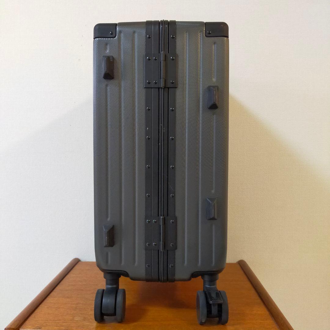 SKY NAVIGATOR　機内持込み可能　33L　スーツケース　キャリーケース