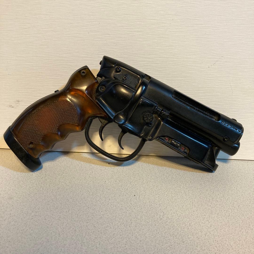 ブレードランナー　デッカードブラスター