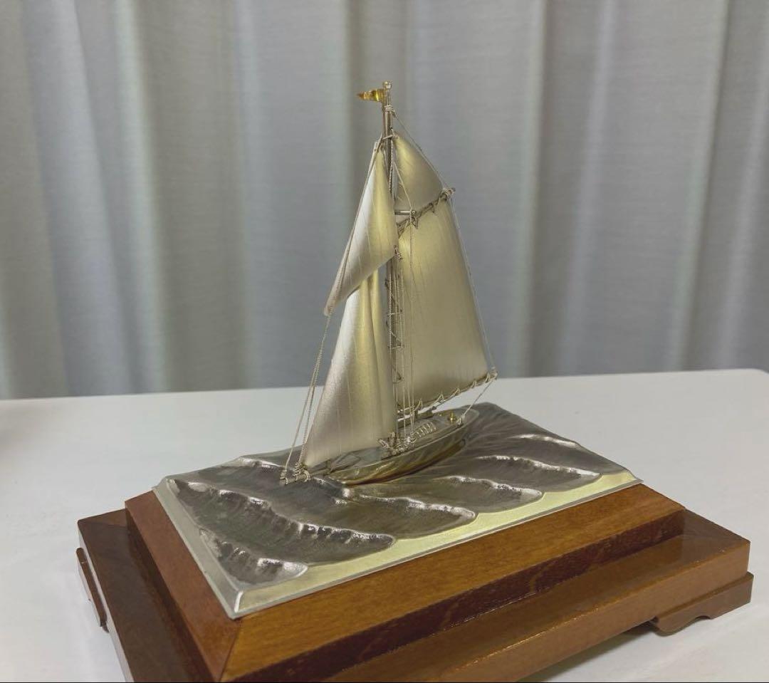 銀製帆船模型 ガラスケース付き