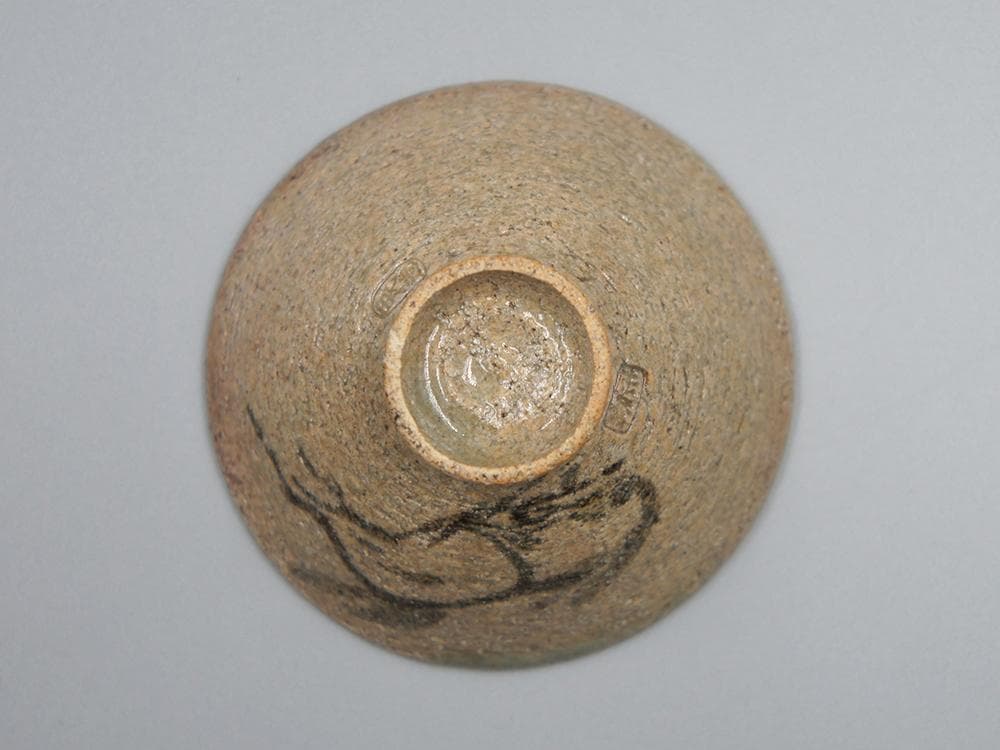 【瓷】　★ 瓷器 倣哥釉小盞 ★　作家物　貫入釉薬 落款在銘　東洋陶磁