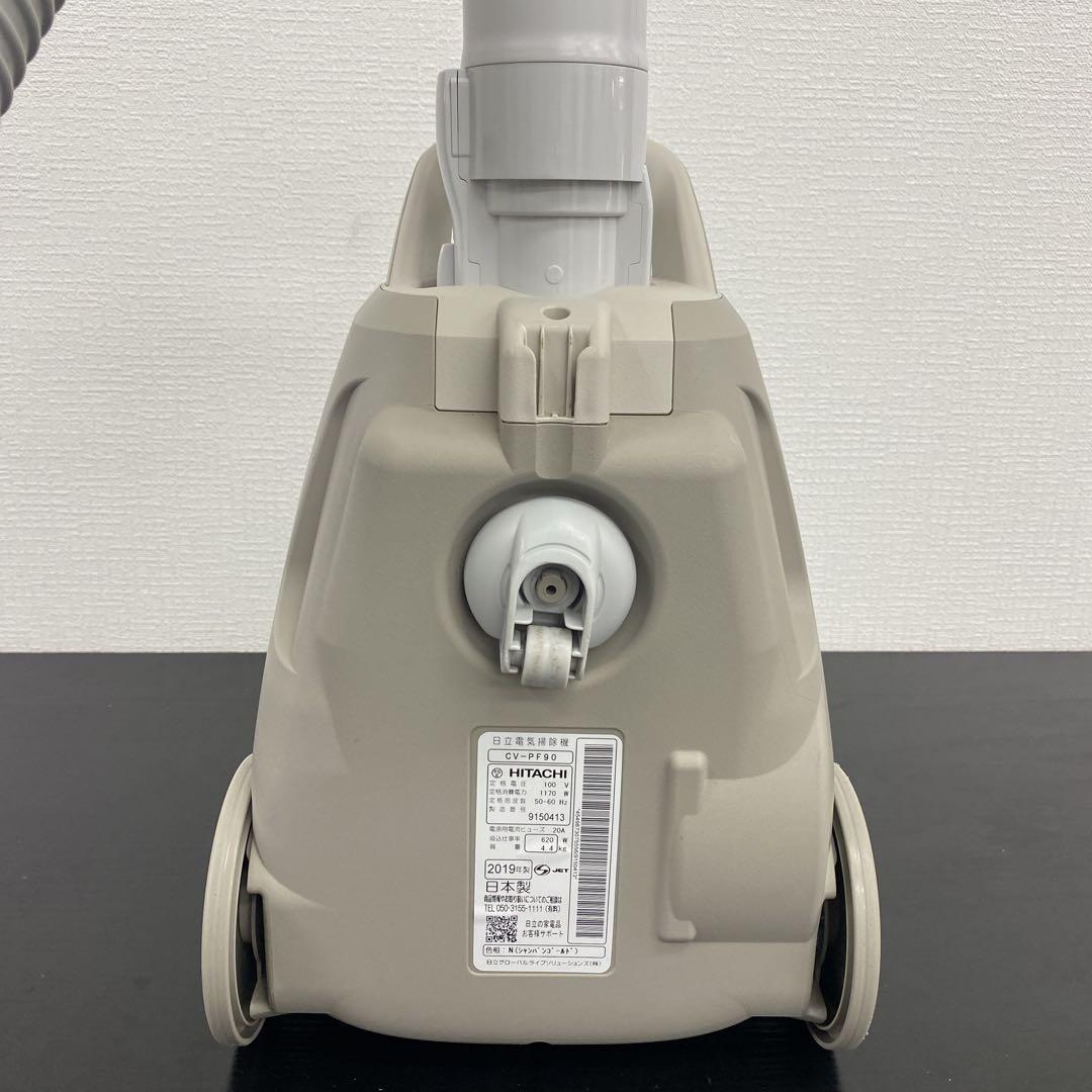 送料込み＊HITACHI 掃除機 2019年製＊0526-1