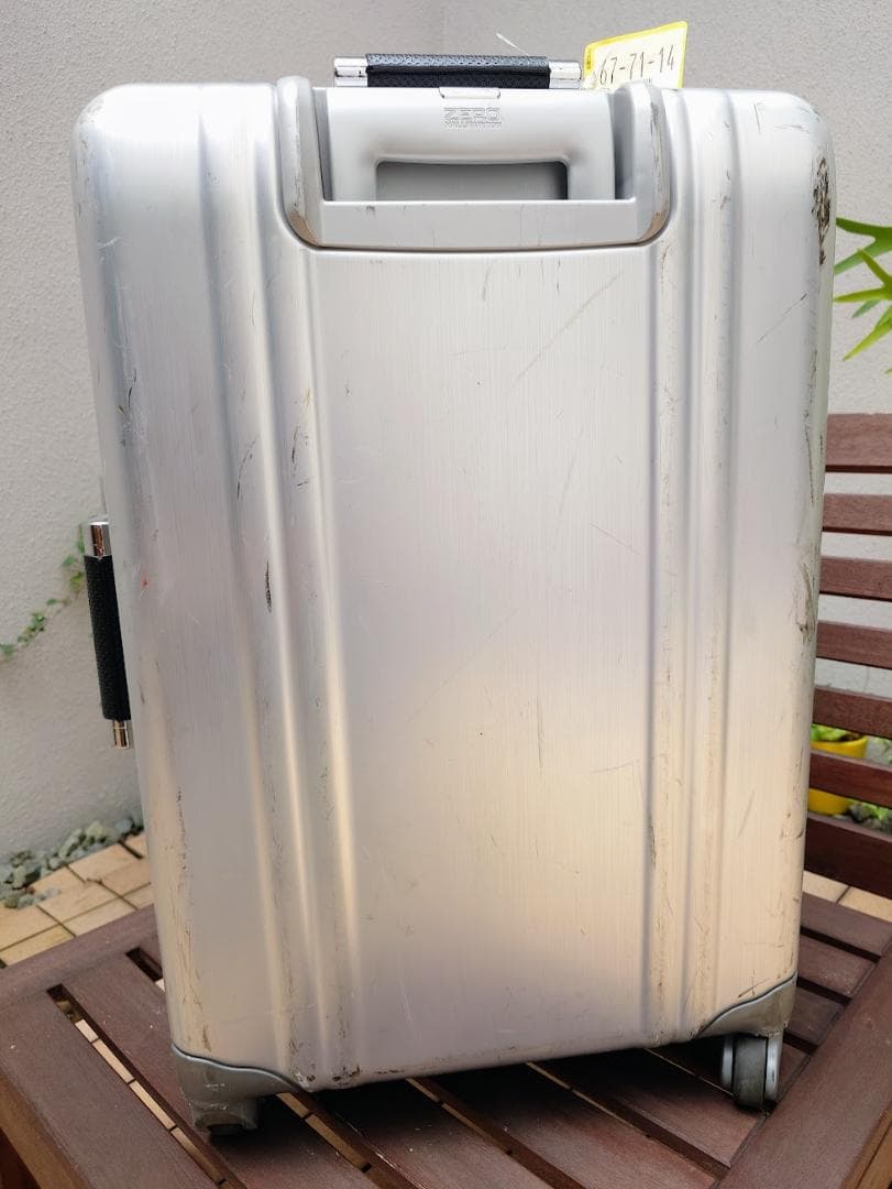 ゼロハリバートン 68ℓ 4輪 ZRP-F 限定ver TSAロック