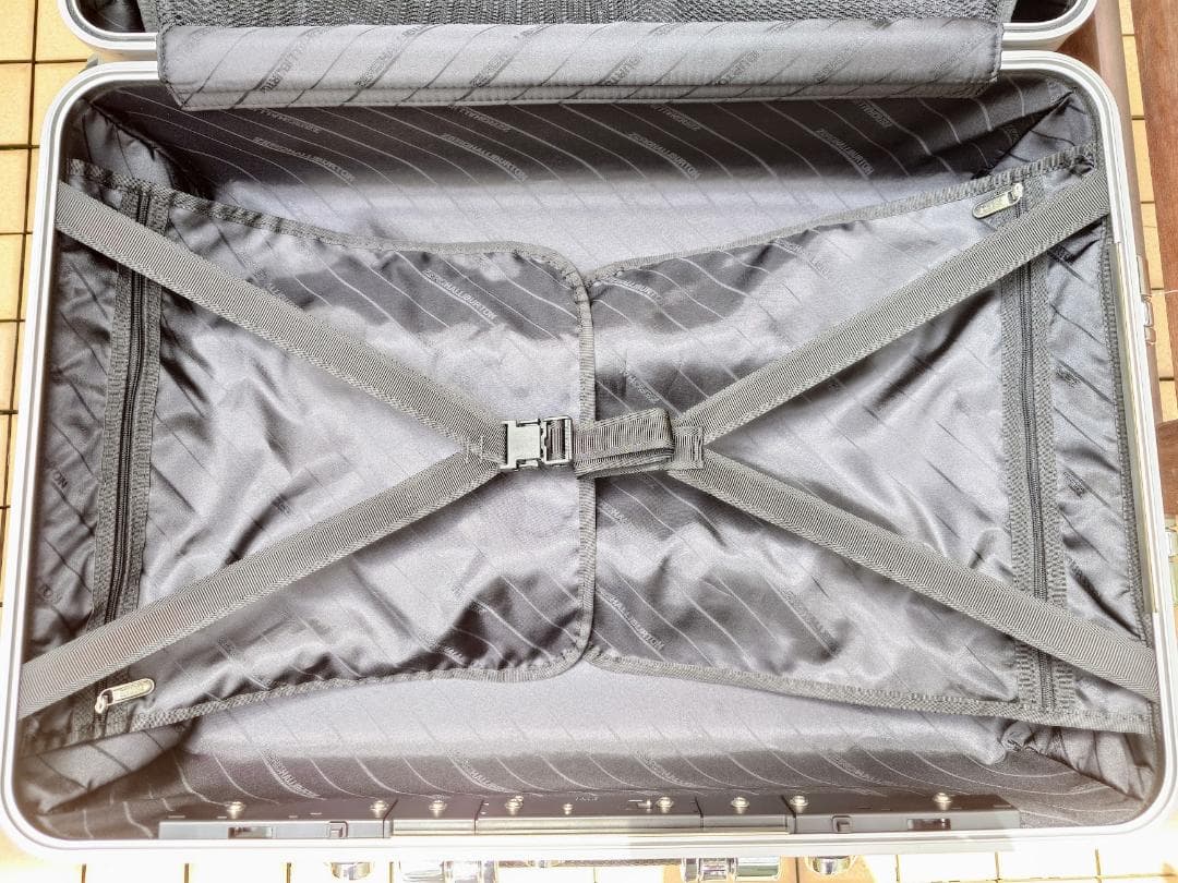 ゼロハリバートン 68ℓ 4輪 ZRP-F 限定ver TSAロック