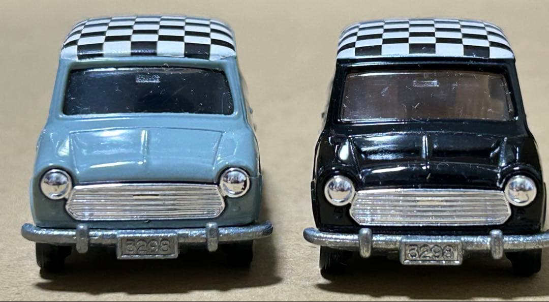 訳あり トミカ ミニクーパー チェックデザイン 2台セット