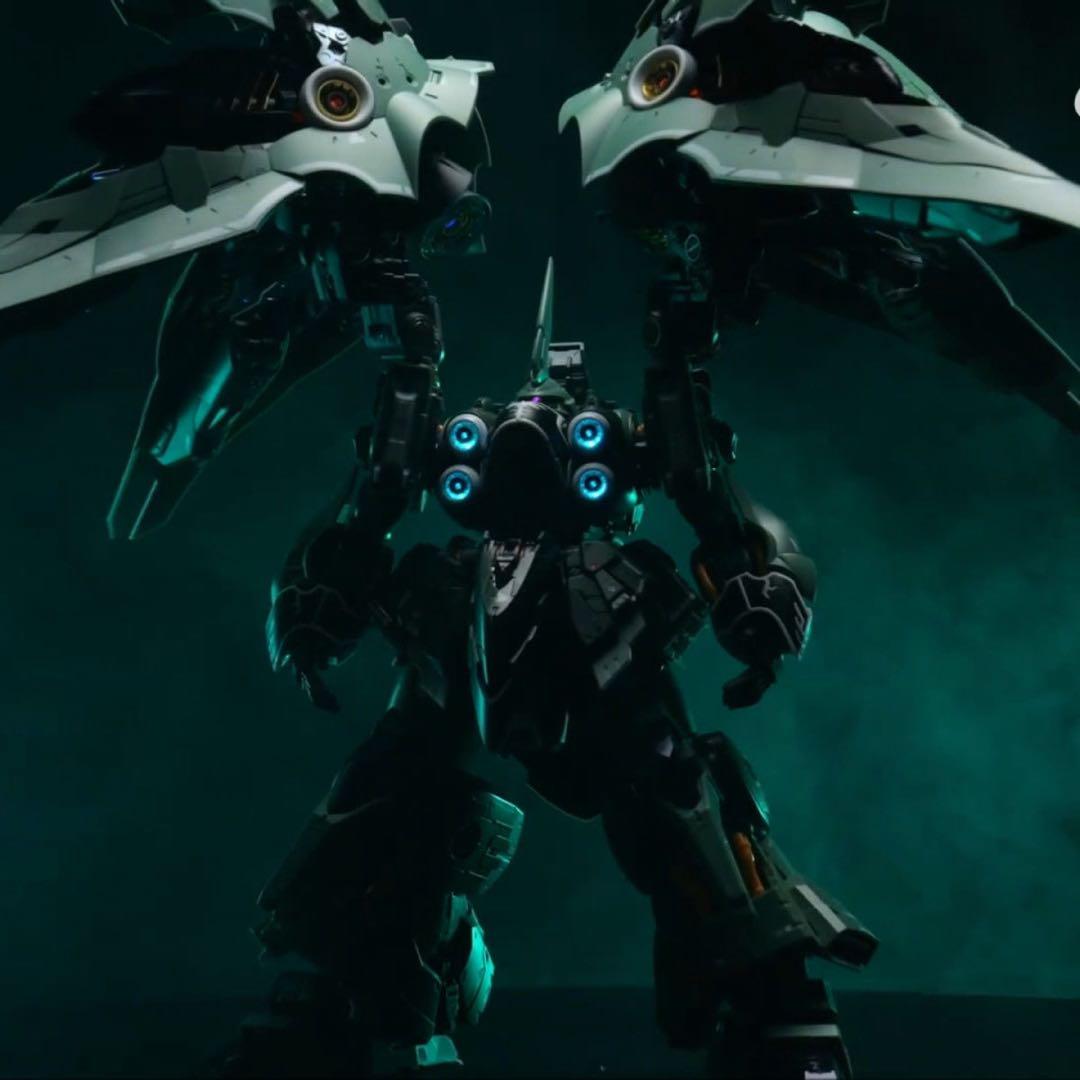 PGUレベルのMG オシリスの翼 ― 1/100スケール　ハイクオリティ完成品