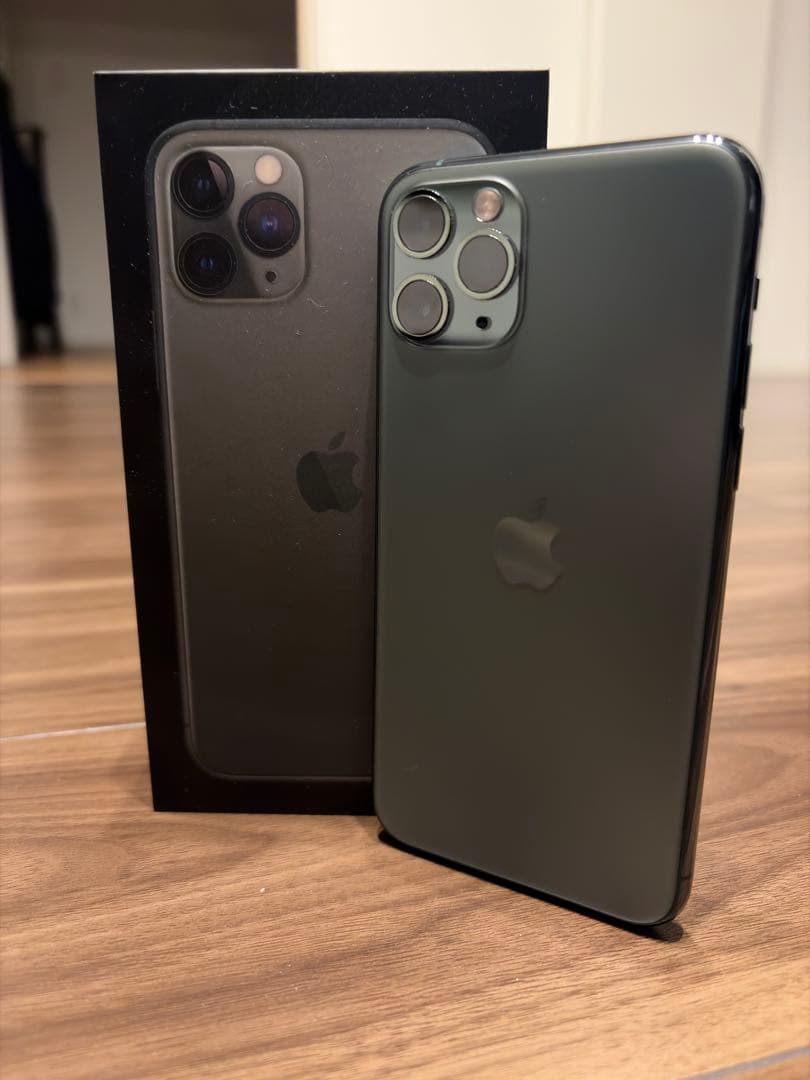Apple iPhone 11 Pro ミッドナイトグリーン　バッテリー86%