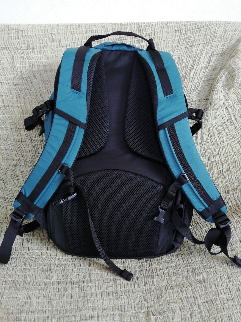 美品　CHUMS SPRING DALE 25 リュック