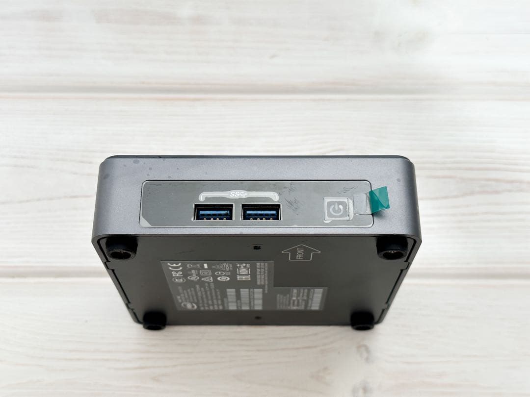 ①Intel NUC7i3DNK ミニPC 第7世代i3 Windows11