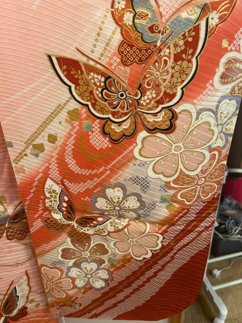 正絹　振袖 ピンク 赤 蝶 花模様 一式