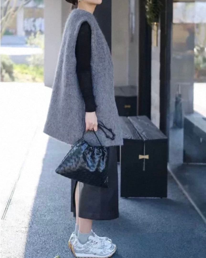 新品　ラムレザー　ダストバッグ　イントレ　ブラック　編み込みショルダーバッグ