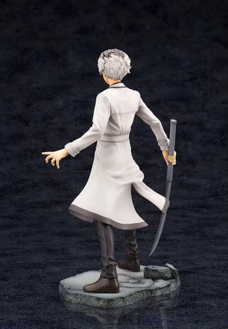 東京喰種 トーキョーグール 佐々木琲世（カネキ） フィギュア 白スーツver