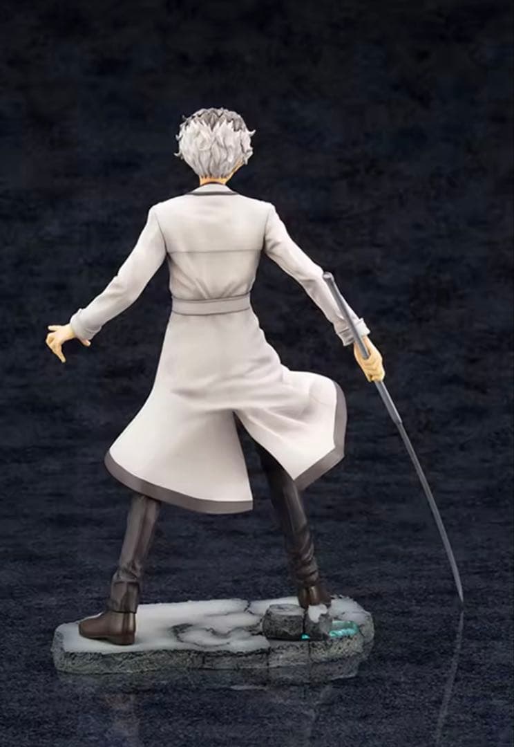 東京喰種 トーキョーグール 佐々木琲世（カネキ） フィギュア 白スーツver