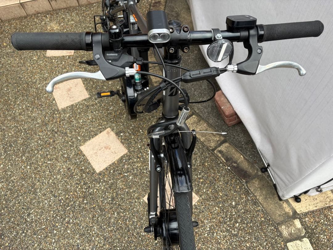 ブリヂストン 電動アシスト自転車 スポーツタイプ シルバー TB1e(大阪)