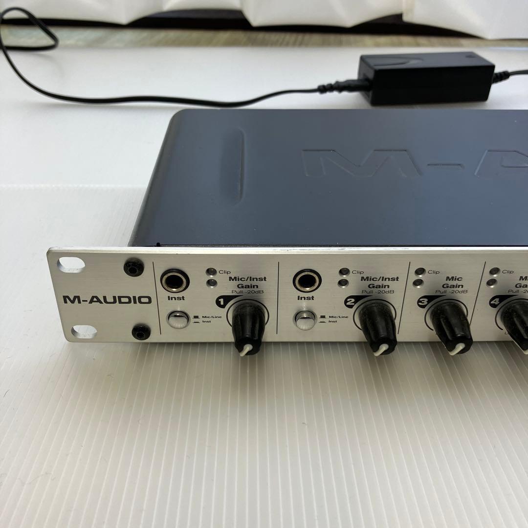M-AUDIO Fast Track Ultra 8R アダプタ付き