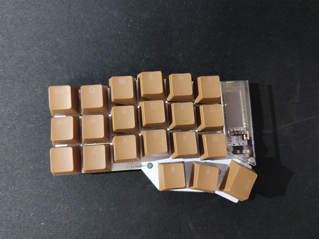 corne cherry v3 完成品 TRRSケーブル