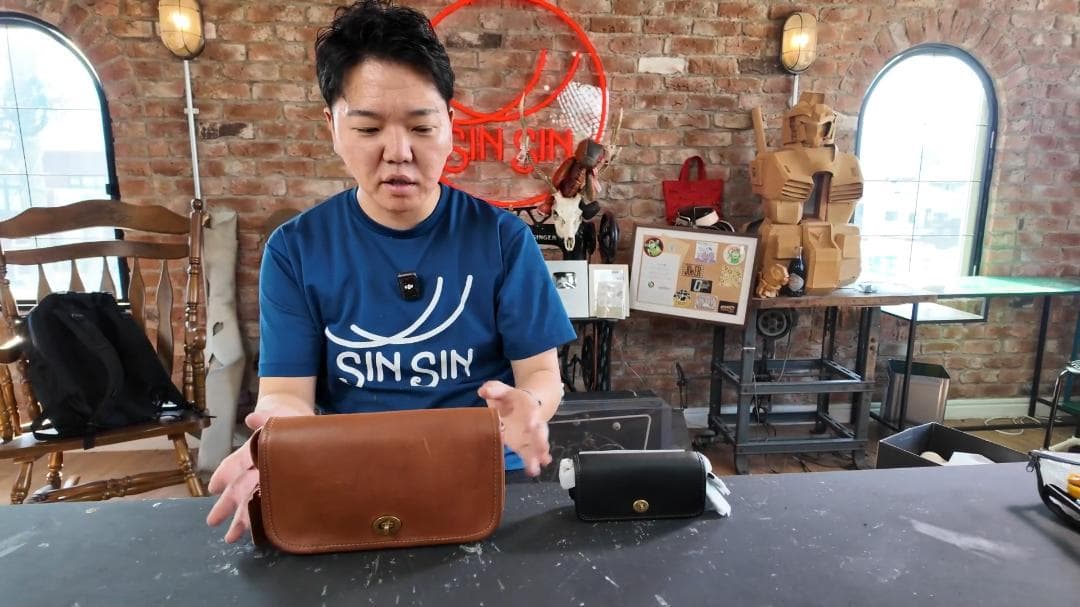 オールドコーチ ☆ USA製 NY刻印 レザー ターンロック ショルダーバッグ