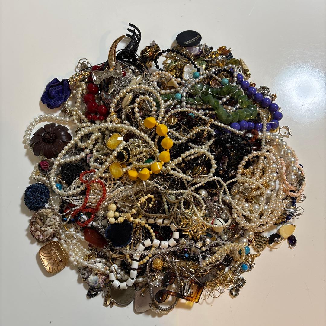 イミテーション ビンテージアクセサリーセット 約4.9kg