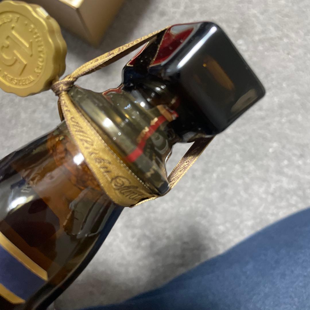 サントリーウイスキー　ローヤルプレミアム15年