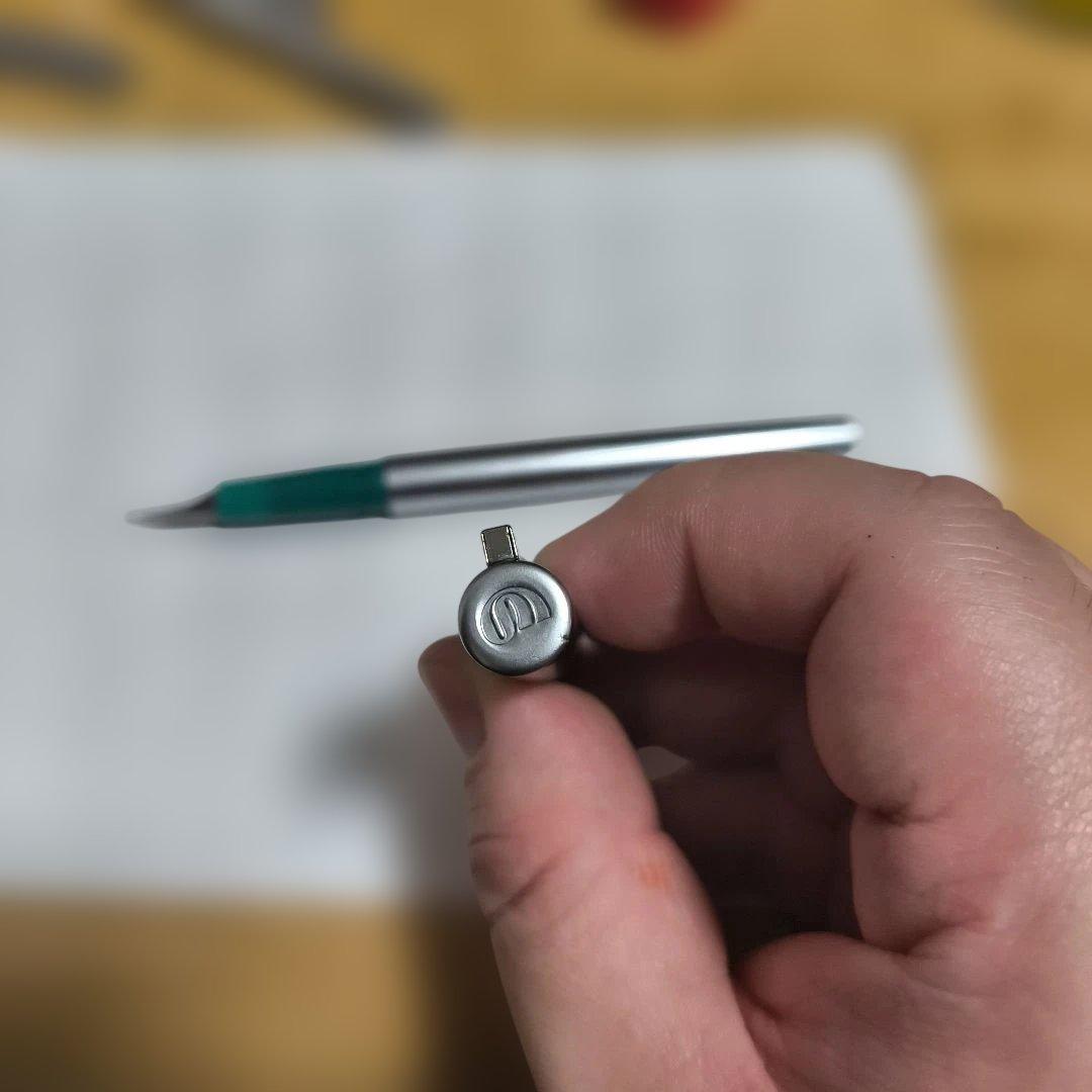 watermanシルバーとグリーンの万年筆