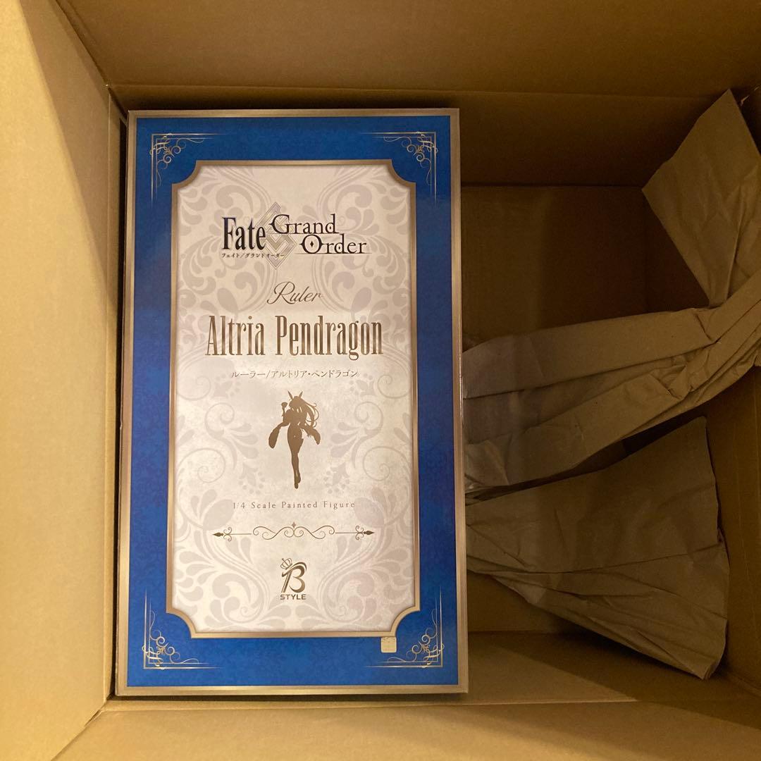 Fate/Grand Order ルーラー/アルトリア ペンドラゴン フィギュア
