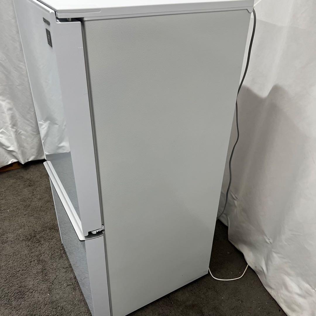 954⭕️冷蔵庫　シャープ　一人暮らし　小型　白　右開/左開対応　安い　設置無料