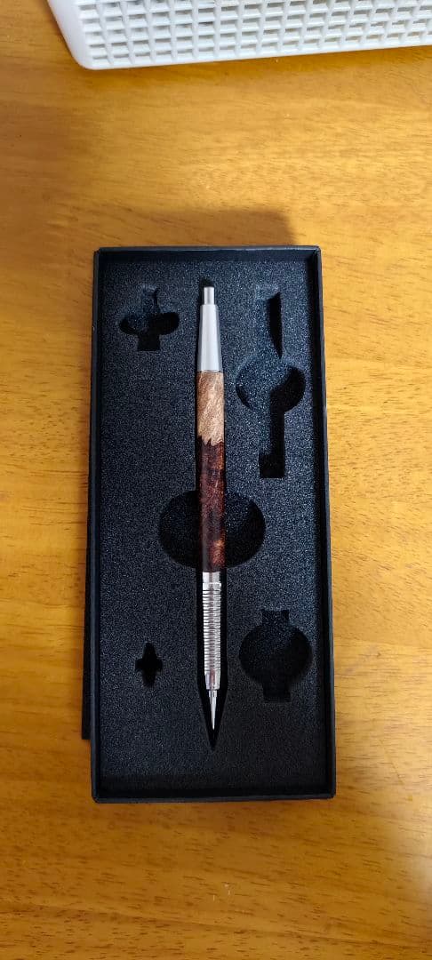 【新品】Steef & Co ST Draft ホンジュラスローズウッド特上瘤