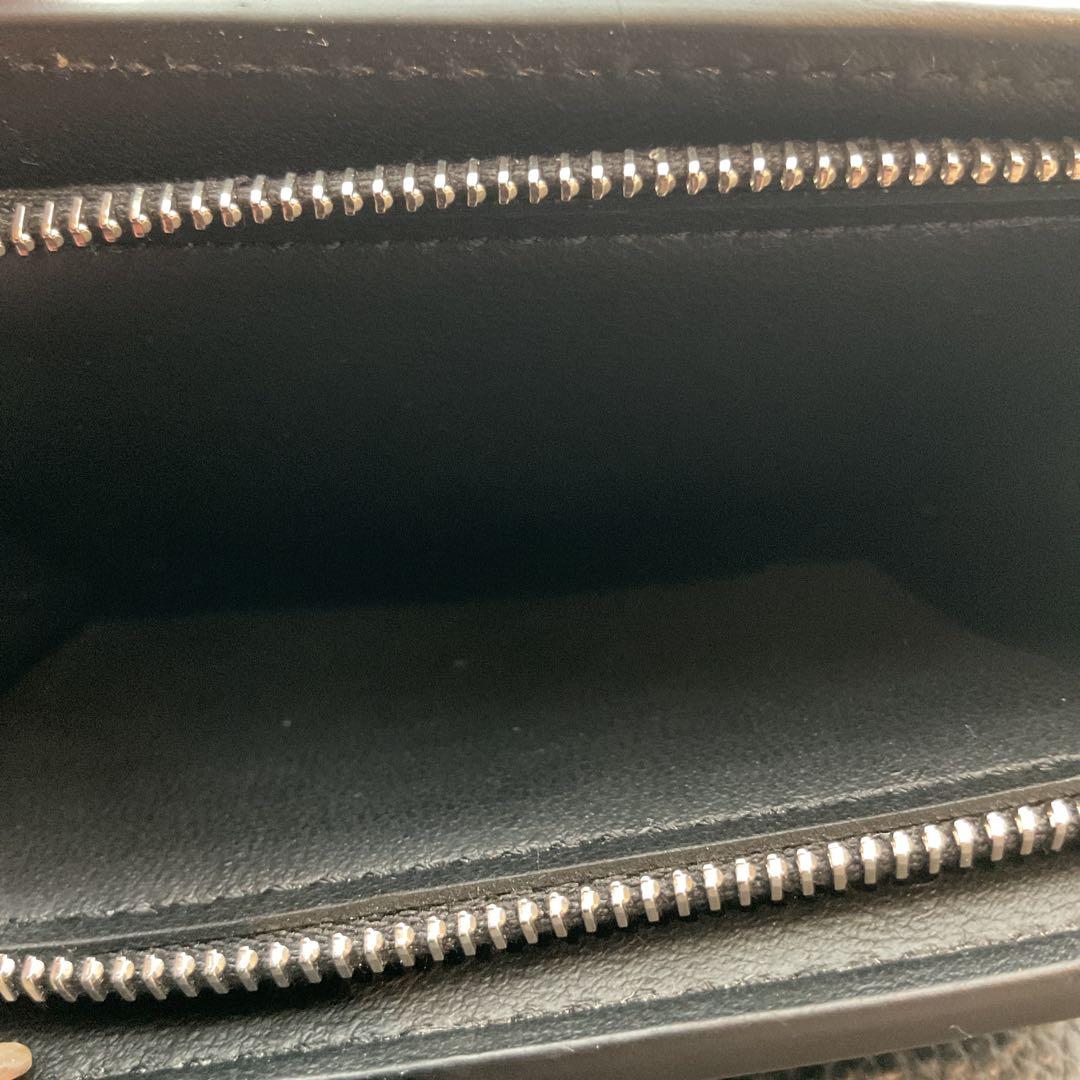 ポルトフォイユ・ヴィクトリーヌ 今日限定値下げです⭕️