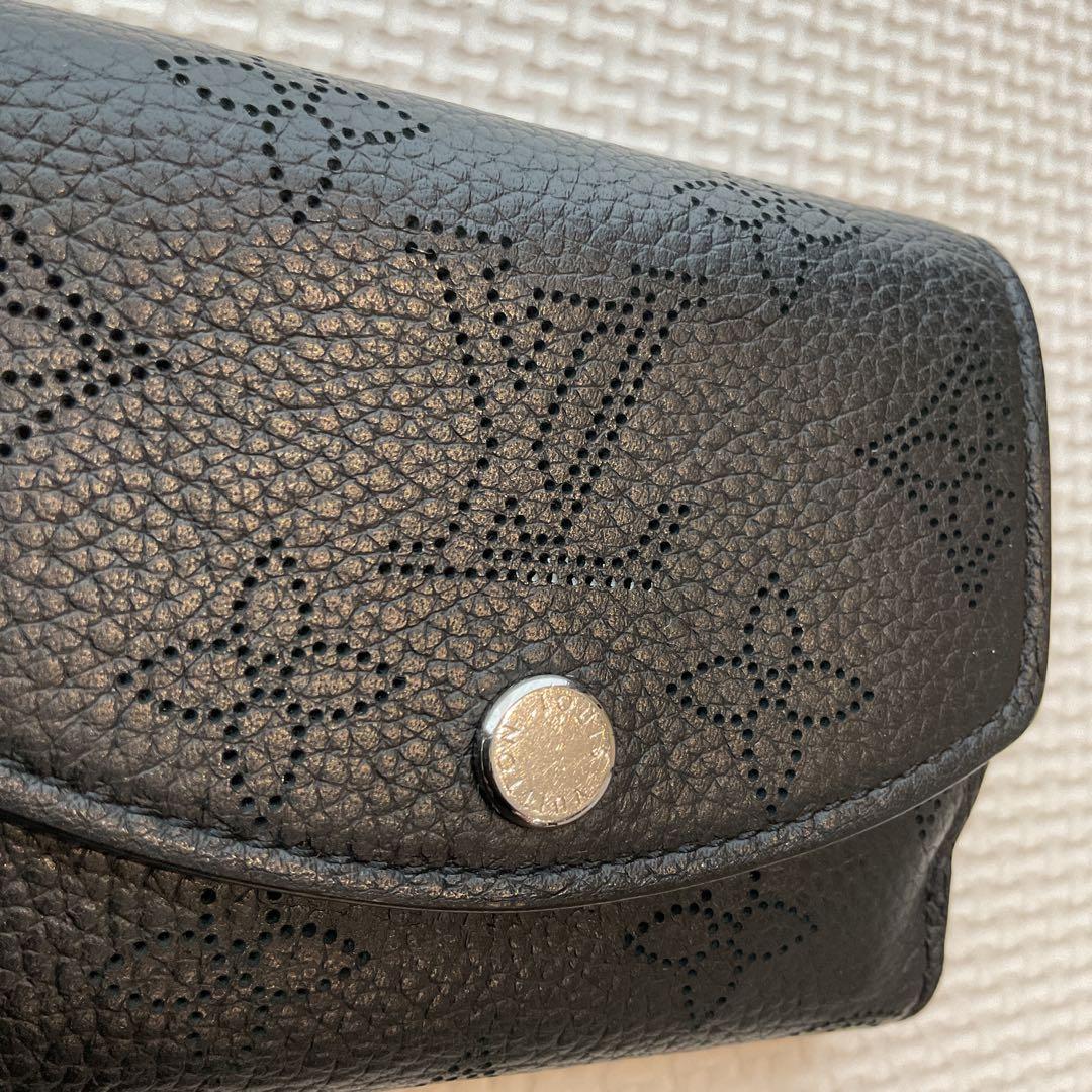 ポルトフォイユ・ヴィクトリーヌ 今日限定値下げです⭕️