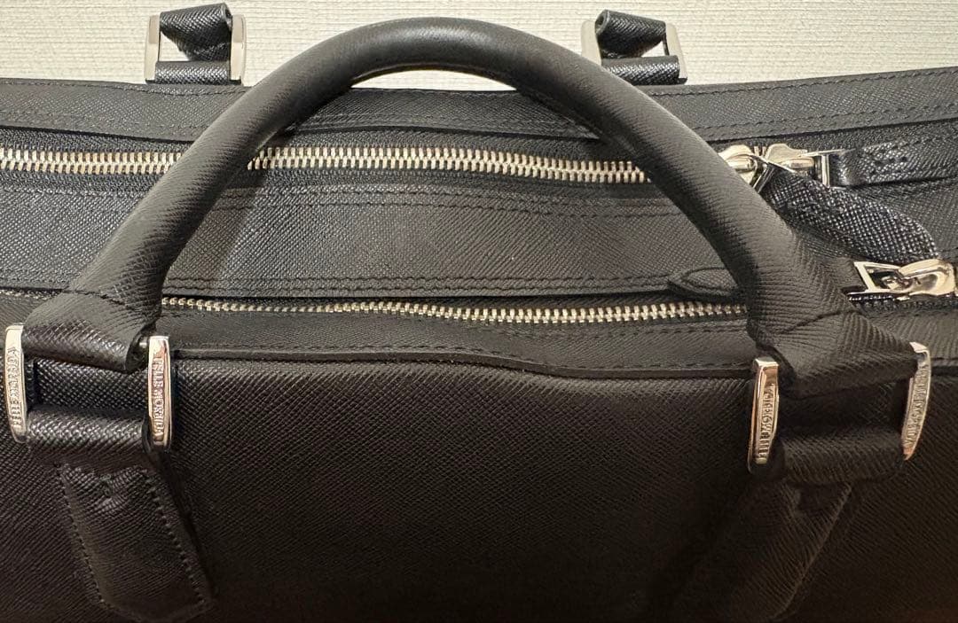 【美品】ペッレモルビダ　ブリーフバッグ （２室タイプ）