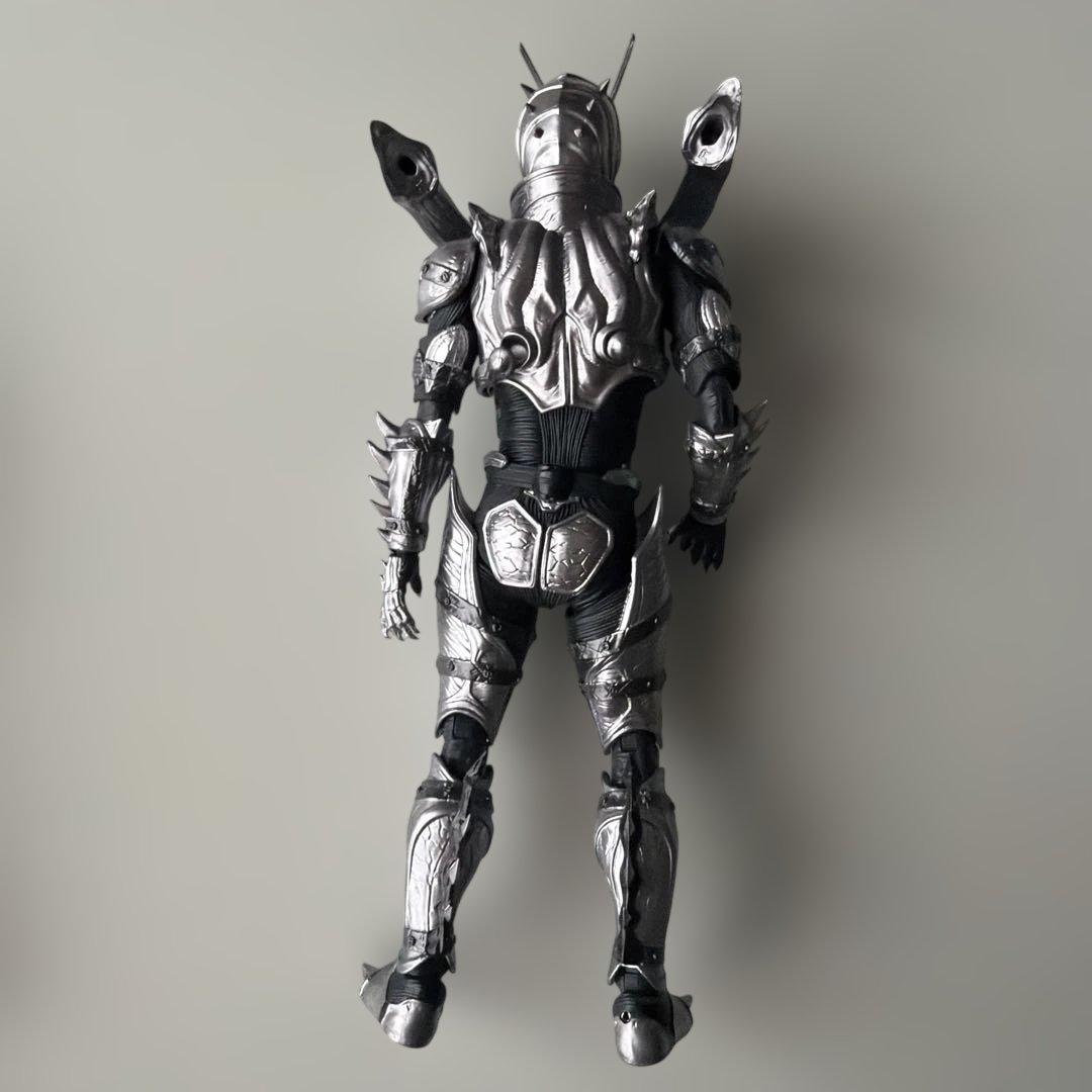 SHフィギュアーツ 仮面ライダーブラックサン、シャドームーン【中古】