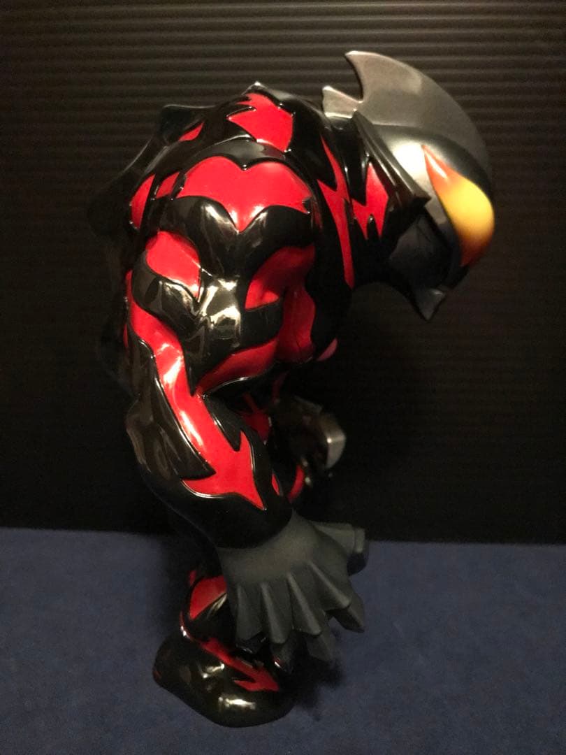 墓場の画廊×ももこ（Momoco Studio）ウルトラマンベリアル　フィギュア