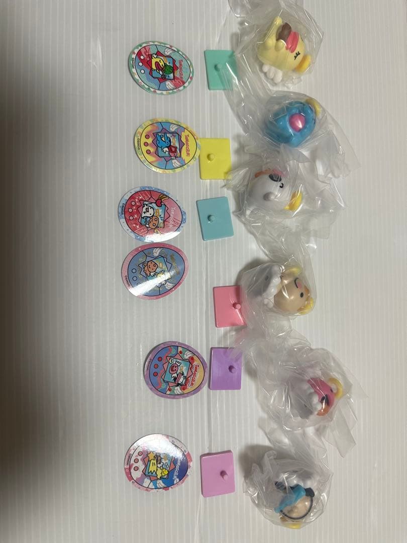 tamagotchi collectibles angel フィギュア　18個