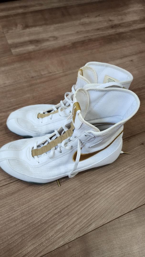 マチョマイ2 Nike 【ホワイト/ゴールド】26.5㎝