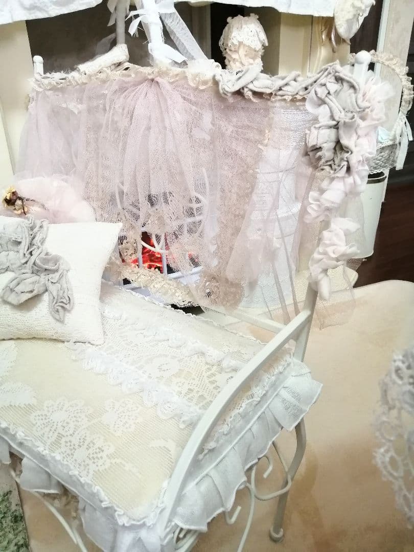 ホワイト♡アイアンドールチェア♡ソファー♡クッション♡白家具♡