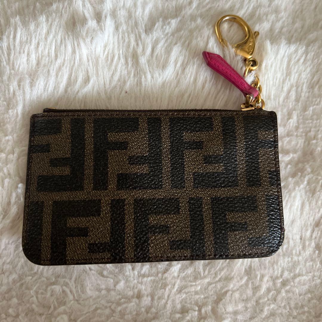 P*O様 【正規品】FENDI カードケース　小銭入れ キーホルダー