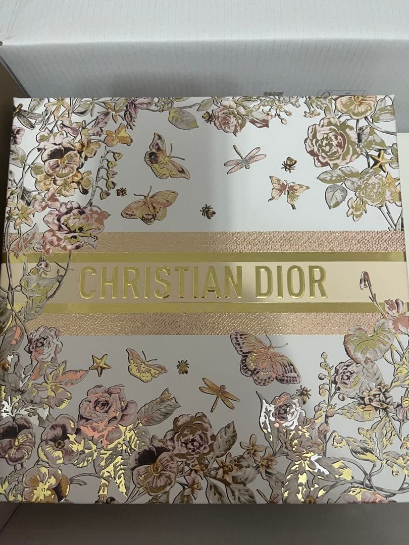 ディオールノベルティ　マザーズデー　ボックスセット