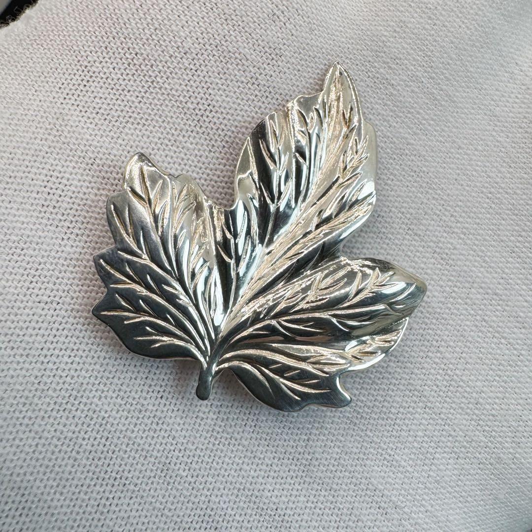 Tiffany ティファニー ブローチ リーフモチーフ シルバー