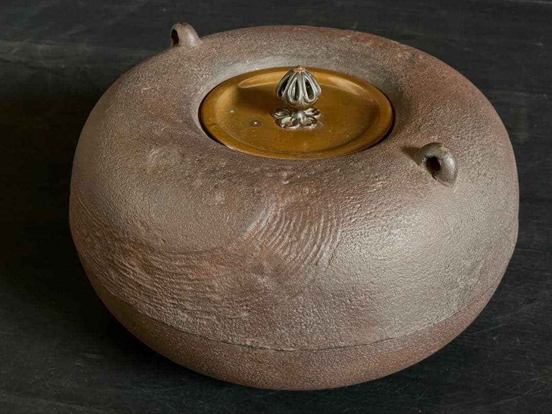 「母」 大刷毛目 姥口釜 釜師 畠 春斎 共箱 黄布 炉釜 （115あ②）