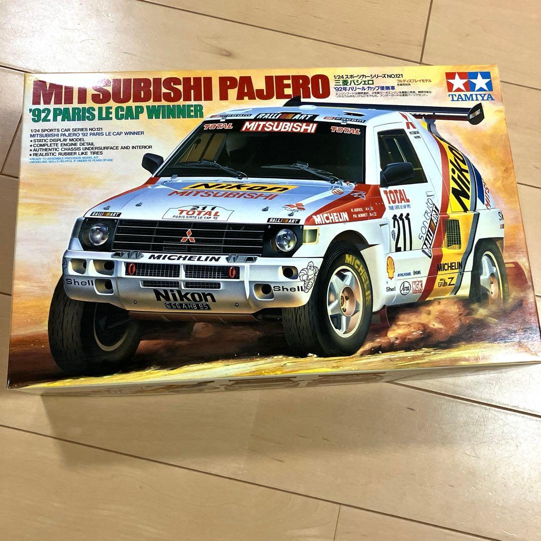 【新品】タミヤ1/24 三菱パジェロ92年パリ〜ル・カップ優勝車 プラモデル