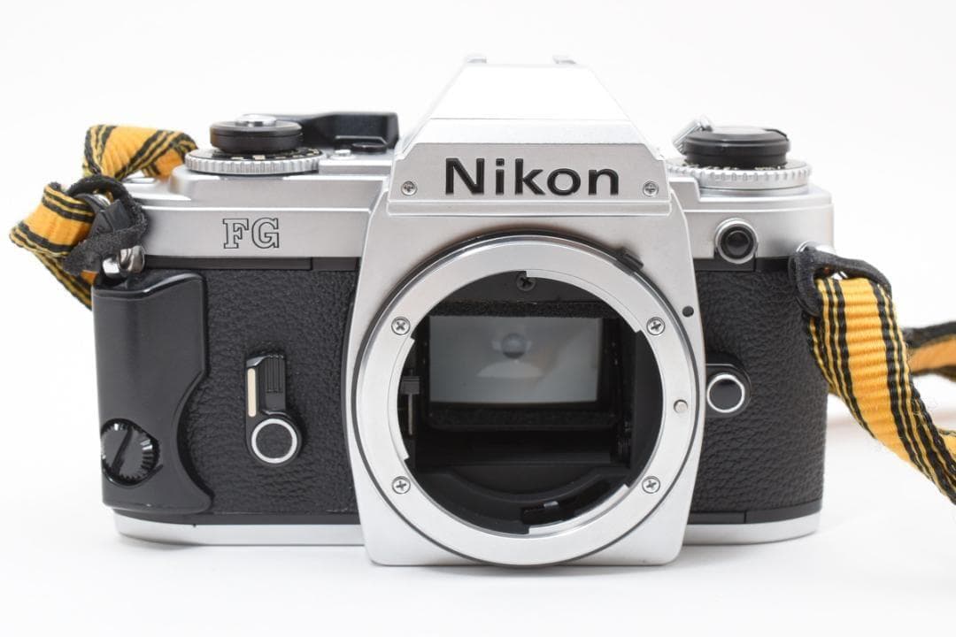 美品 NIKON FG シルバー フィルム　モルト新品交換済 M840