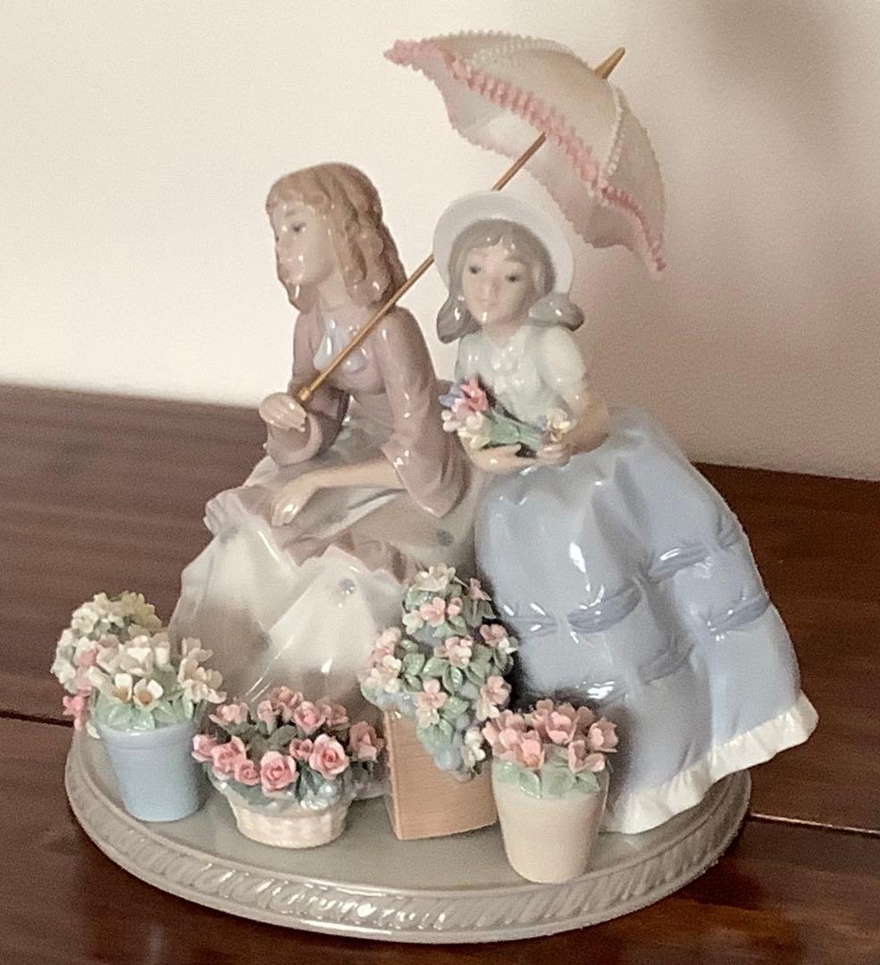 リヤドロ　花売りの姉妹　Vendiendo flores 5537 美品